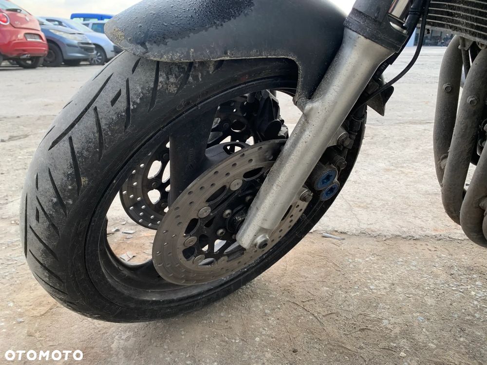 YAMAHA FAZER 600 1997 *MOTOCYKL NA CZĘŚCI* 2506 LAMPA ŚWIATŁA PRZÓD TYŁ BŁOTNIK TYŁ PRZÓD LEWY PRAWY HAMULCE ZACISKI PRZÓD TYŁ SZYBA OWIEWKA LUSTERKA LEWY PRAWY AMORTYZATOR UKŁAD WYDECHOWY SILNIK KIEROWNICA MANETKA LICZNIK KLAMKA RAMA - 12