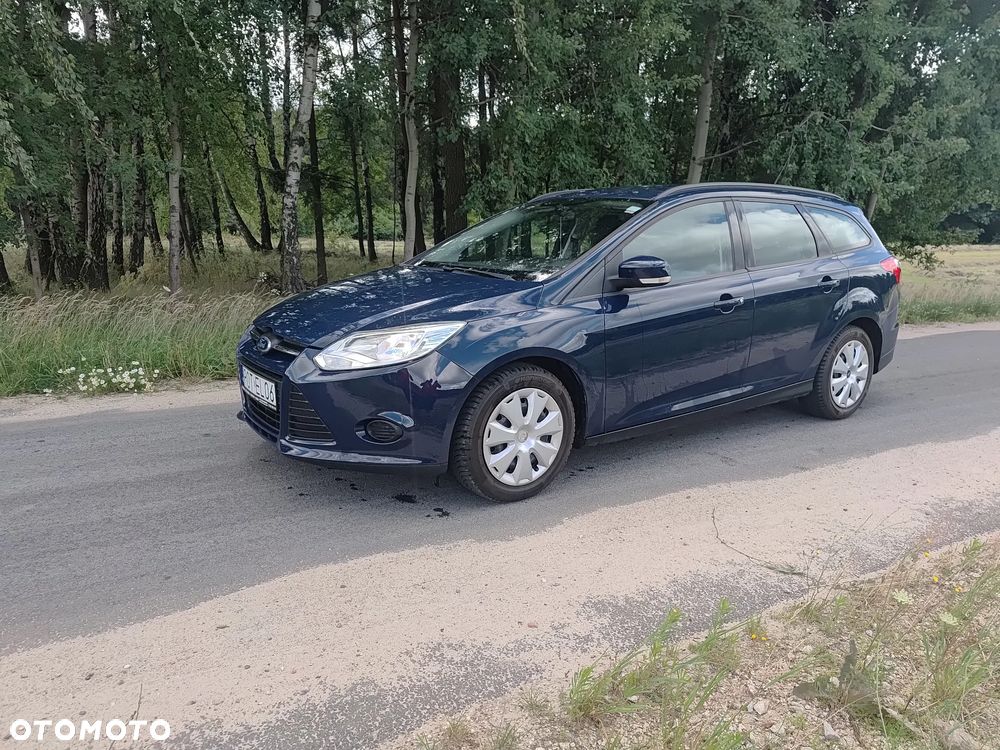 Ford Focus SW - 11