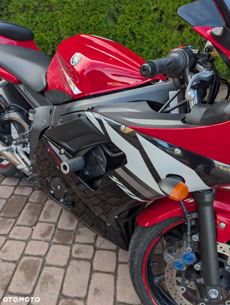 Yamaha R6 - 21
