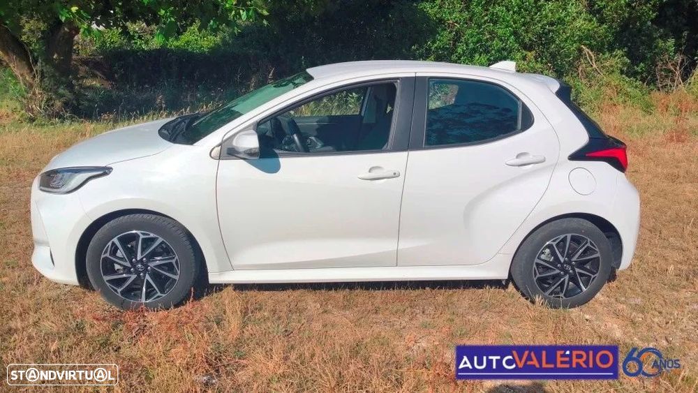 Toyota Yaris 1.5 HDF Comfort Plus - 2