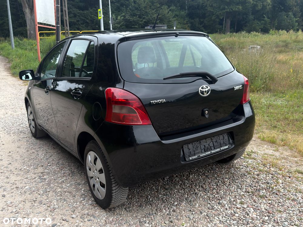 Toyota Yaris 1.0 Luna - 6