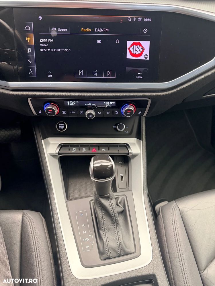 Audi Q3 35 TDI S tronic - 13