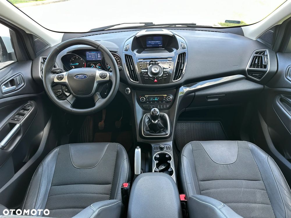 Ford Kuga 2.0 TDCi 2x4 Black & Silver - 15