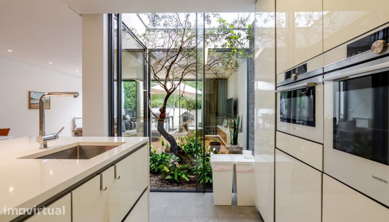 Moradia V2 com jardim e terraços para venda em Leça da Palmeira - Grande imagem: 5/23