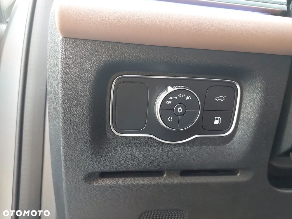 Chery Tiggo 9 - 21