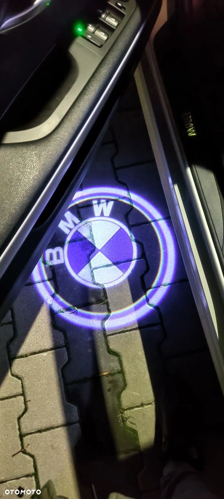 BMW Seria 3 318i - 35