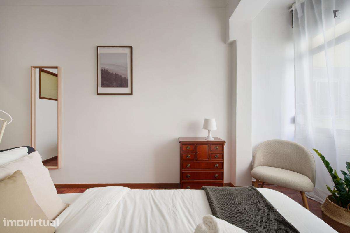 Quarto - localizado em Entrecampos Lisbon - Grande imagem: 3/30
