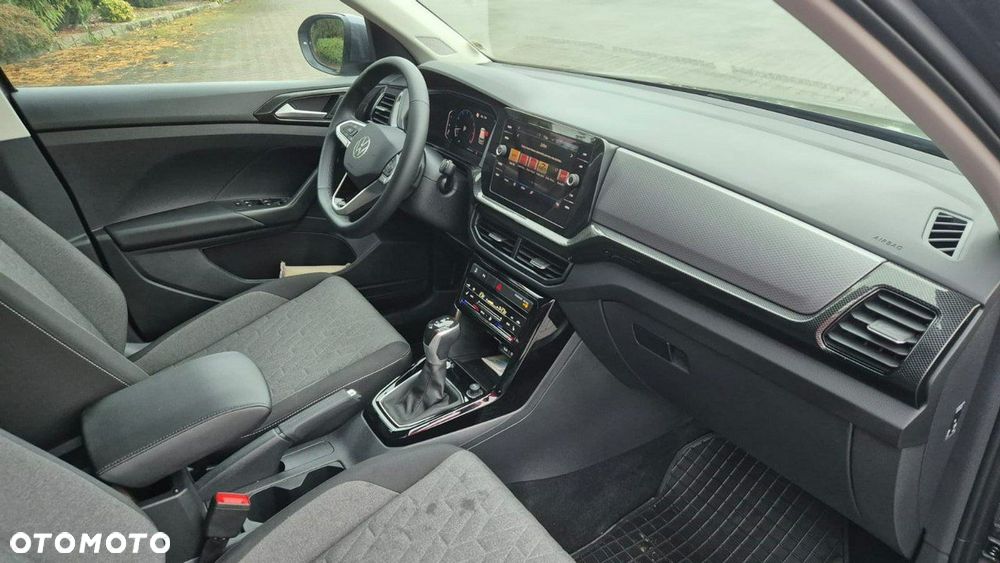 Volkswagen T-Cross - 15
