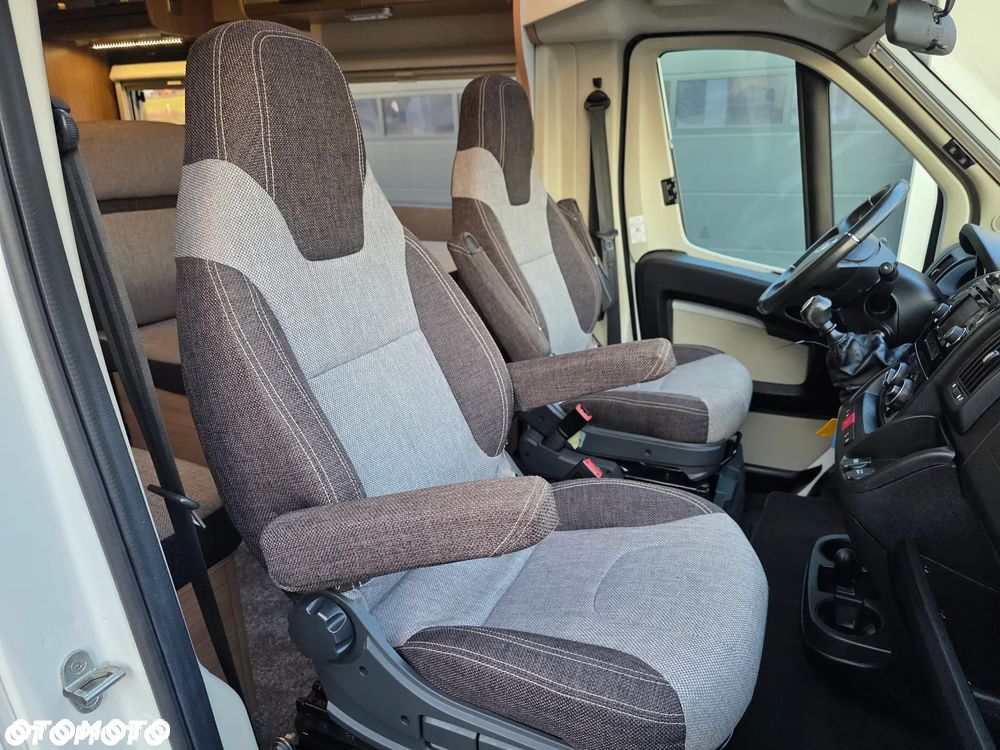 Fiat Ducato KNAUS SKY WAVE 650MF - 32