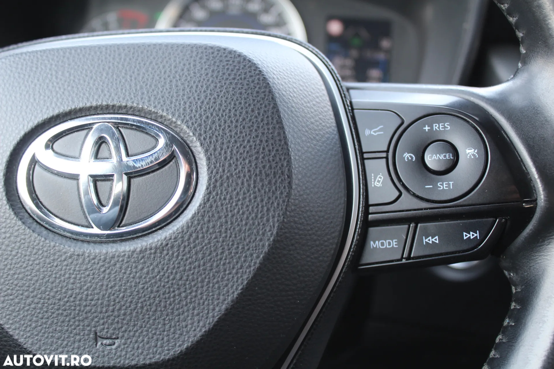 Toyota Corolla 1.8 HSD Active - 7