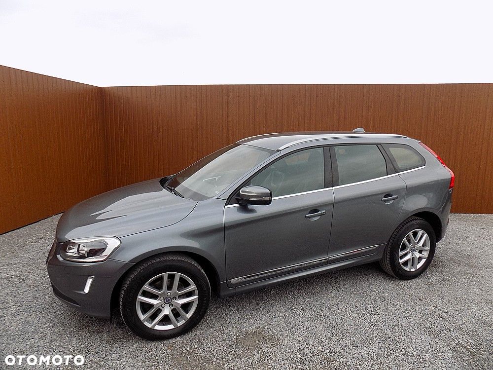 Volvo XC 60 D4 Geartronic Summum - 33