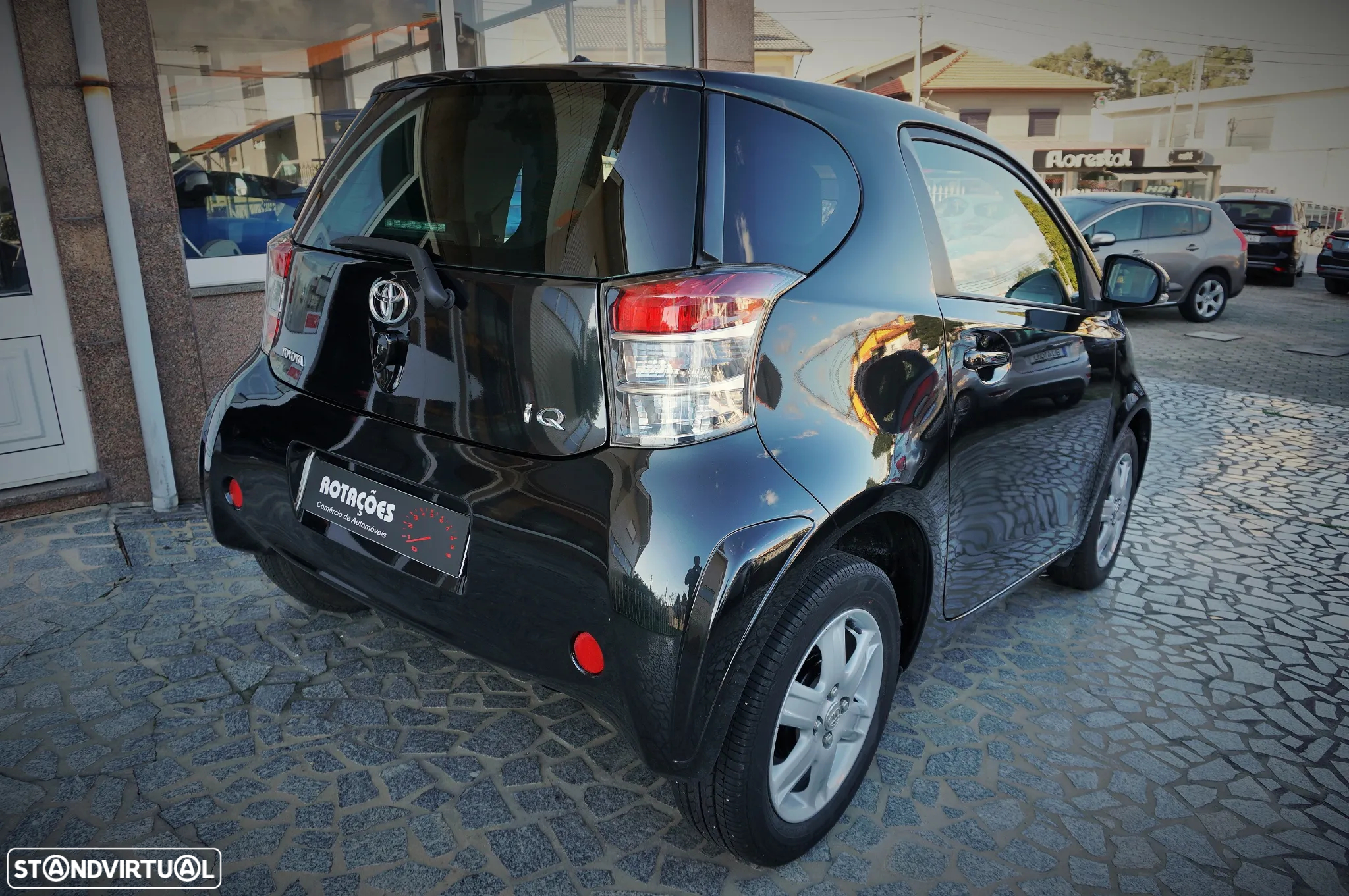 Toyota iQ 1.0 VVT-i - 5