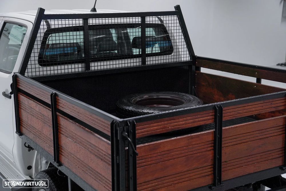 Toyota Hilux 2.5 D-4D 2WD CD AC - 6