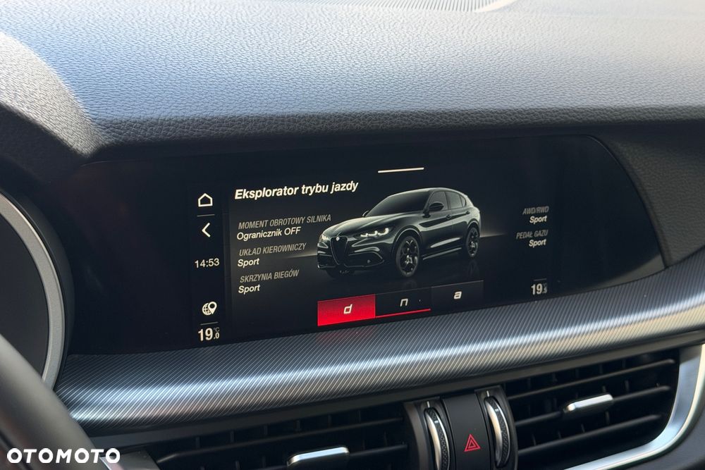 Alfa Romeo Stelvio 2.0 Turbo Veloce Q4 - 27