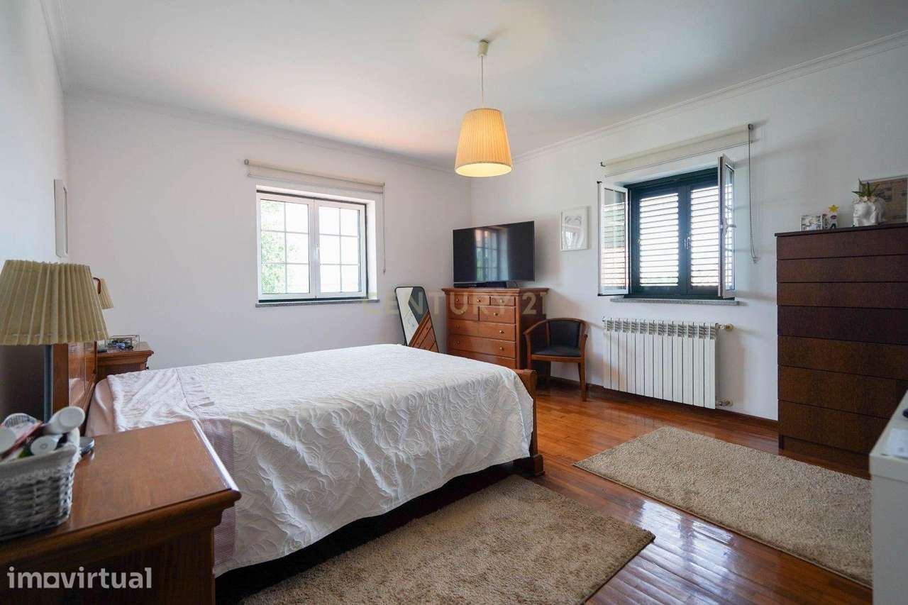 Casa Renovada em Lourosa, Oliveira do Hospital - Grande imagem: 4/57
