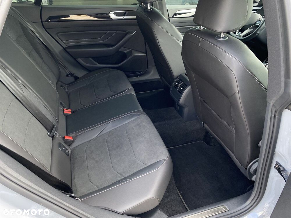 Volkswagen Arteon 2.0 TSI R-Line DSG - 29