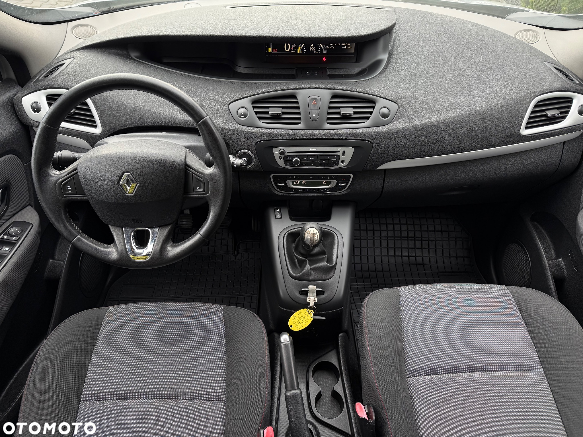 Renault Scenic - 10