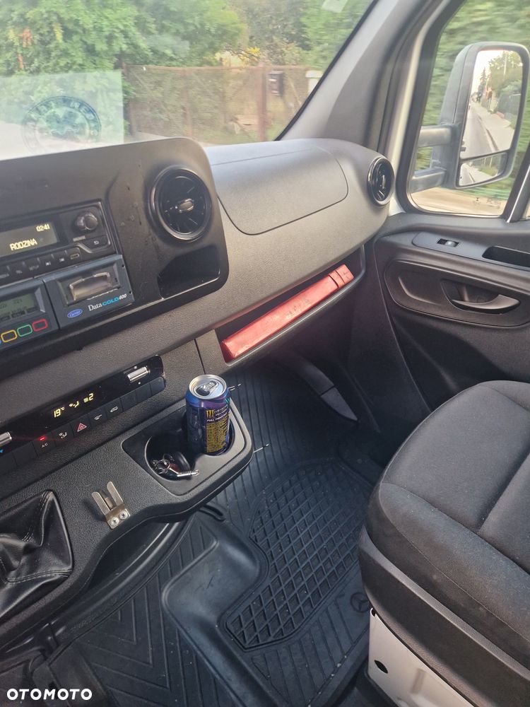 Mercedes-Benz SPRINTER - 7