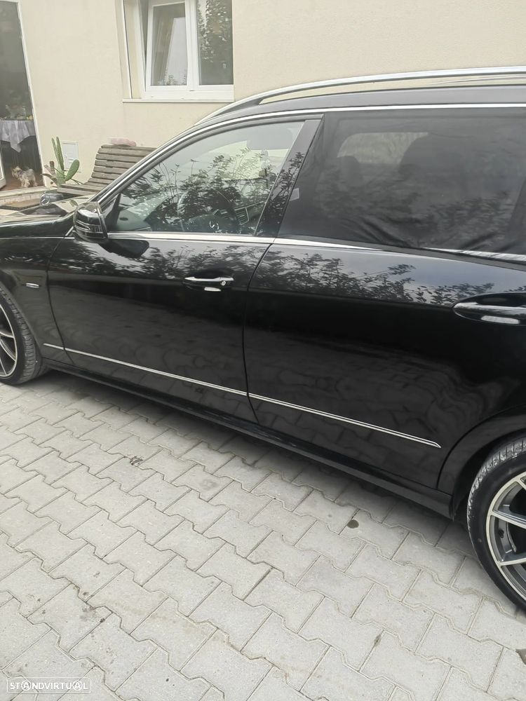 Mercedes-Benz 350 - 11