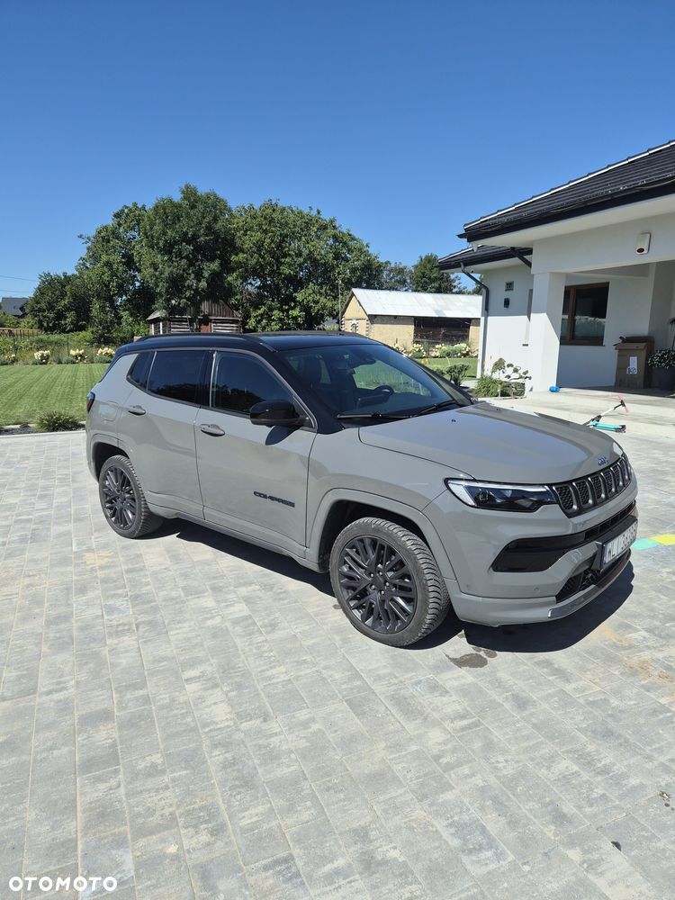 Jeep Compass - 2