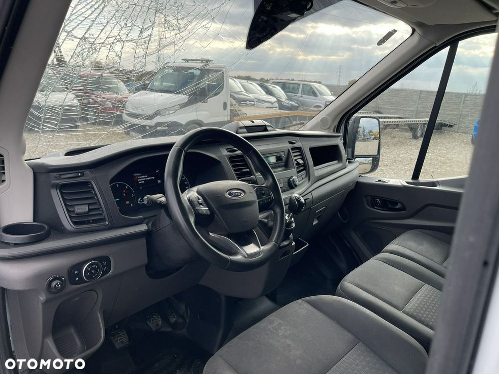 Ford Transit - 11