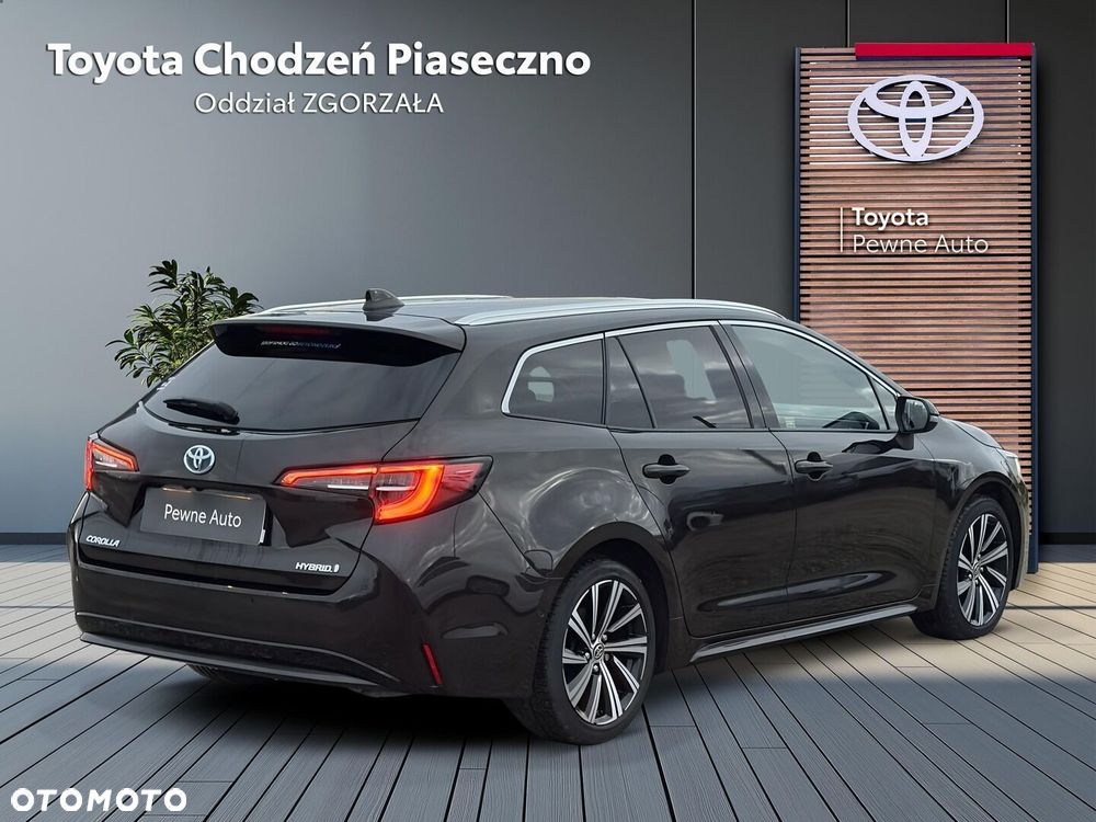 Toyota Corolla 1.8 Hybrid Comfort - 6