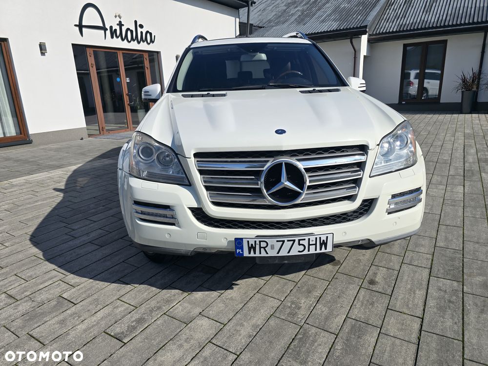 Mercedes-Benz GL 500 - 20
