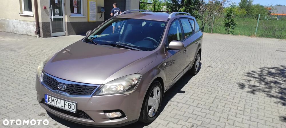 Kia Ceed 1.6 Comfort - 2