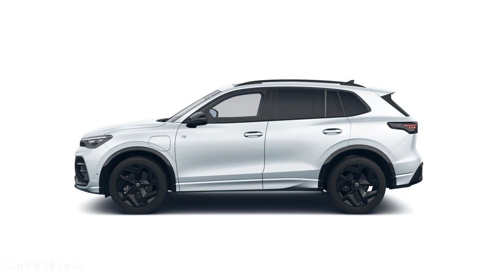 Volkswagen Tiguan - 2