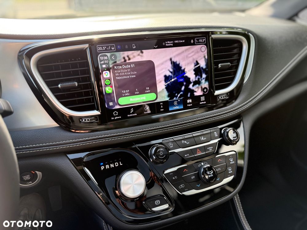 Chrysler Pacifica - 18