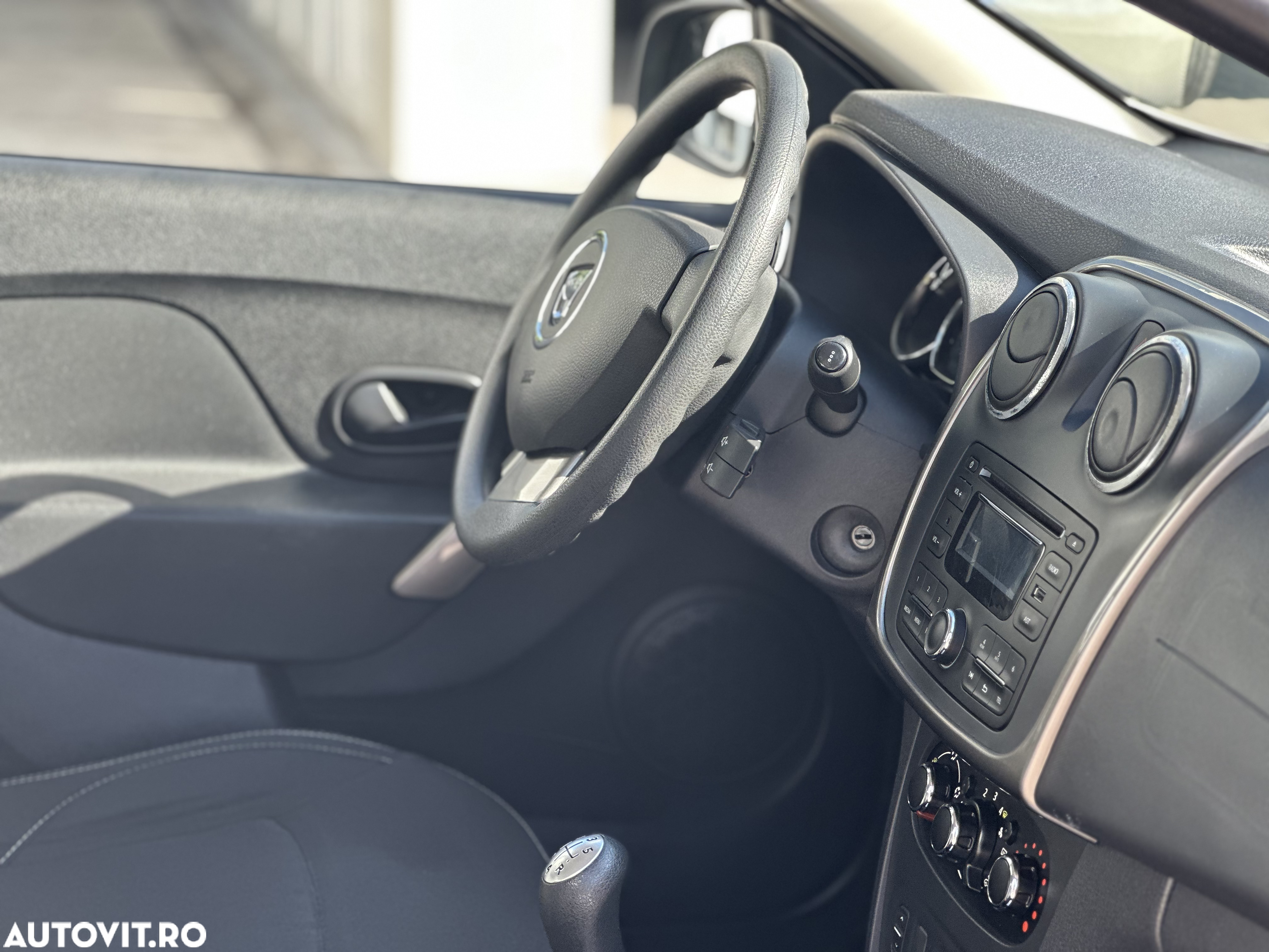 Dacia Logan MCV 0.9 Laureate - 16