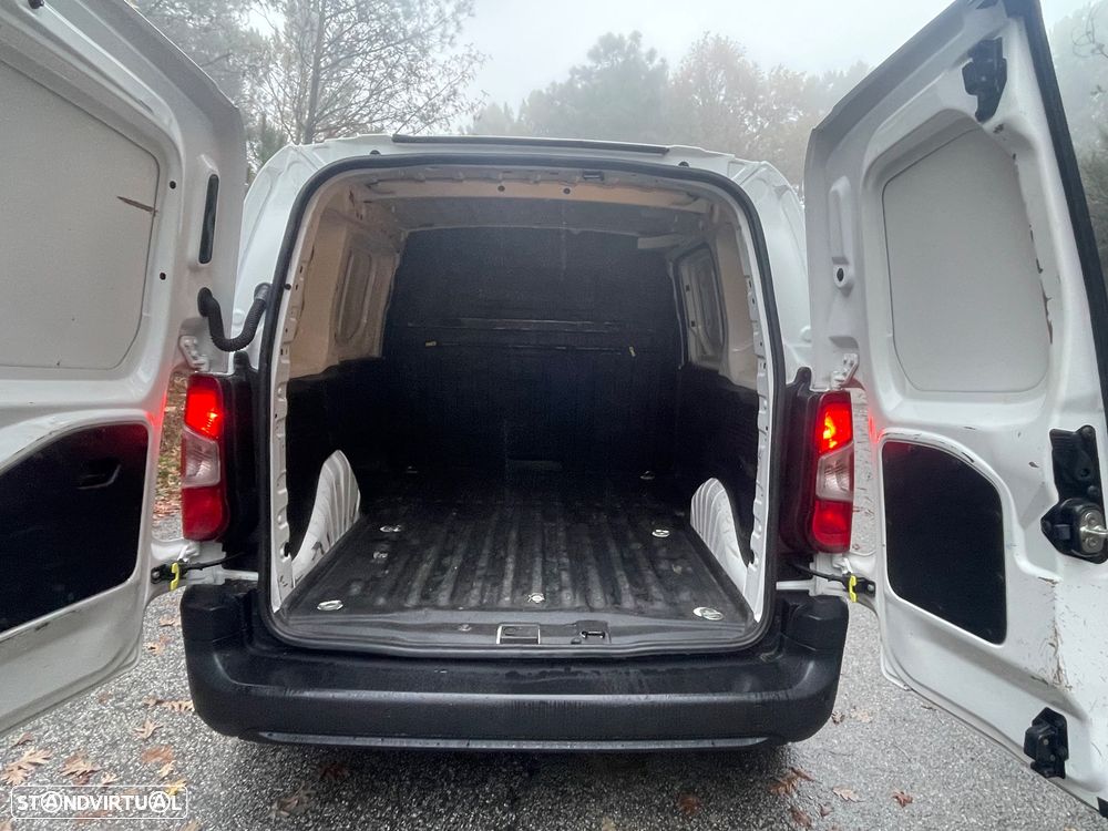 Peugeot 1.6 HDI / IVA DISCRIMINADO / 3L - 5