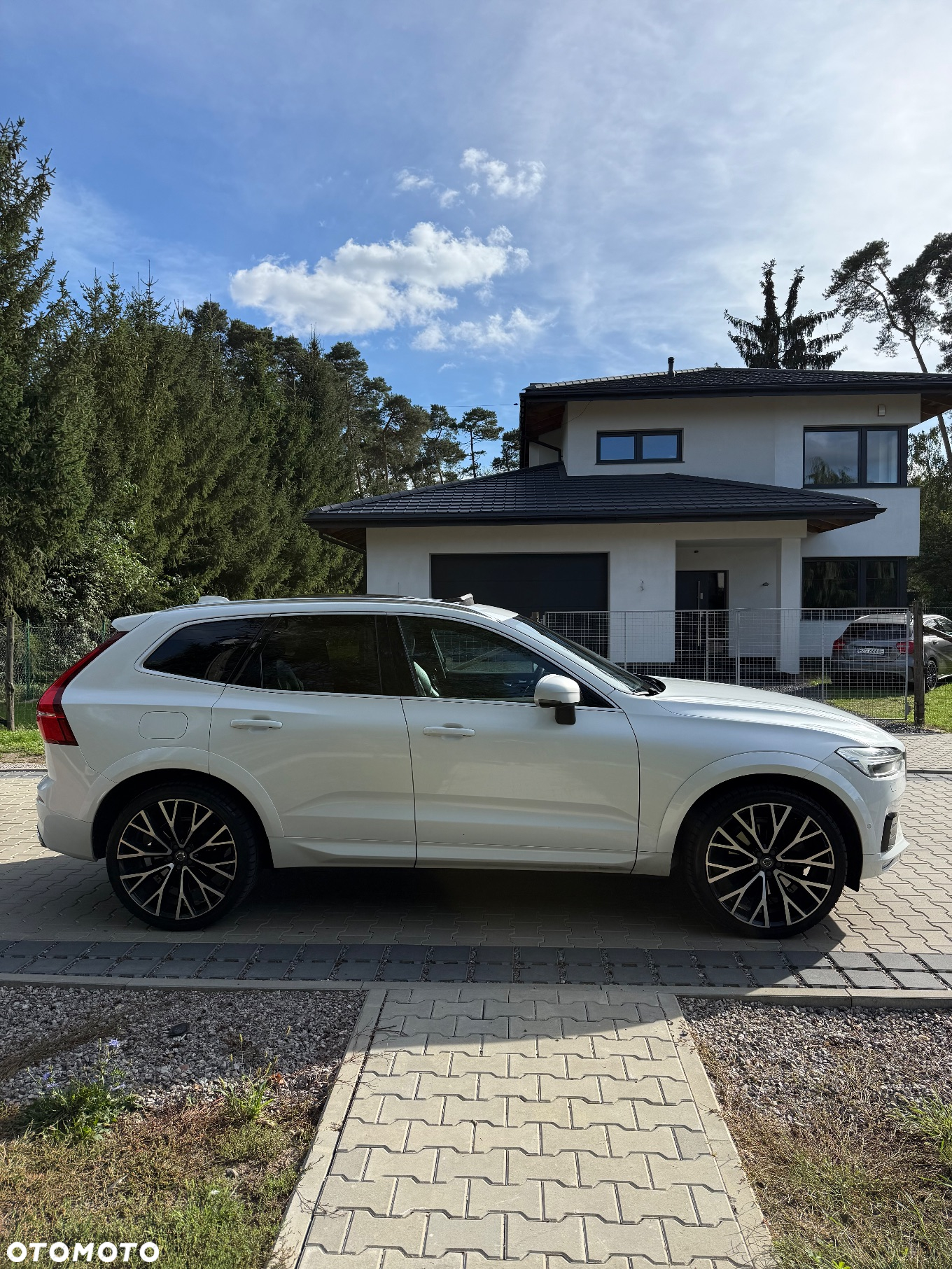 Volvo XC 60 T5 AWD R-Design - 4