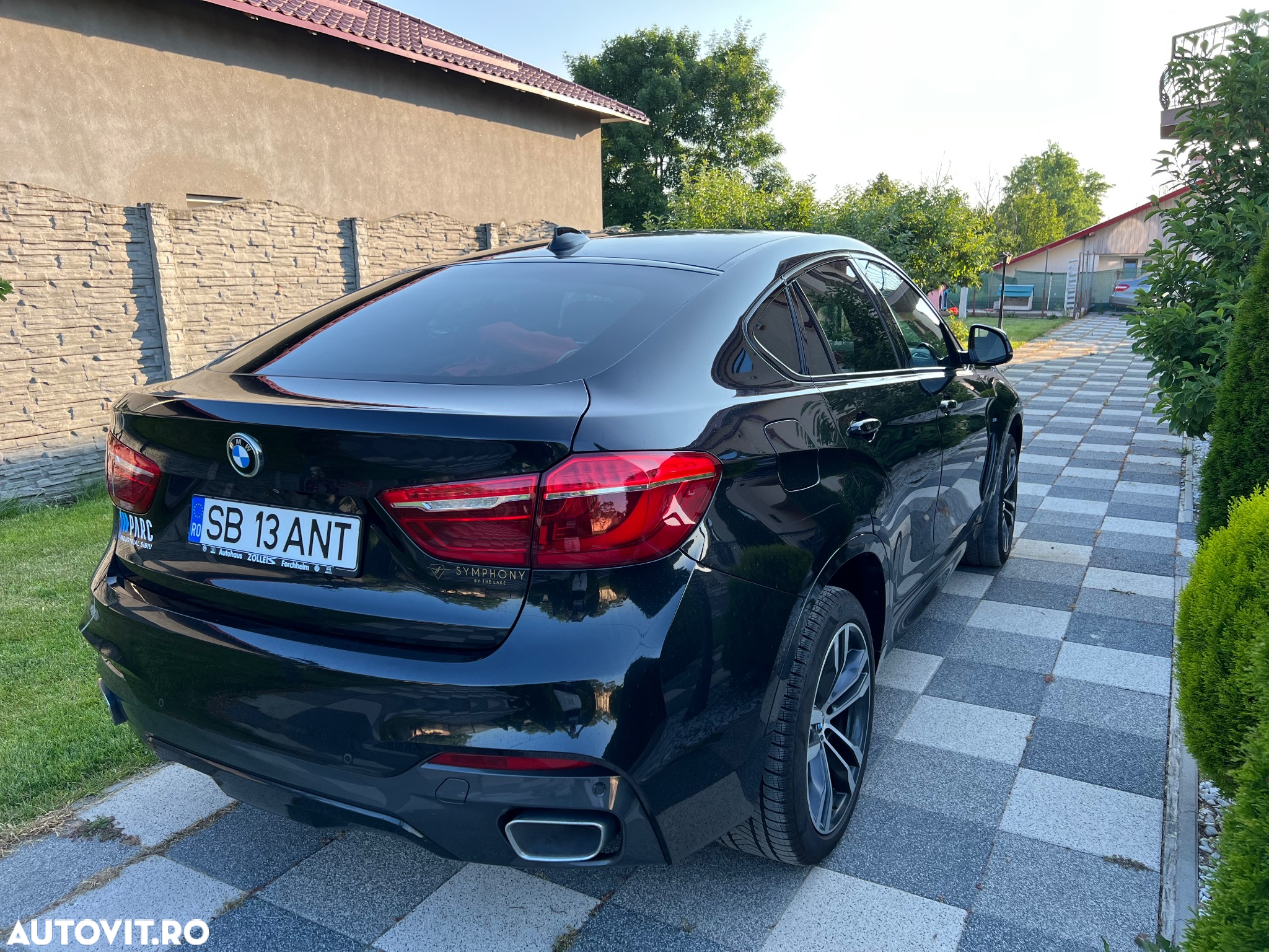 BMW X6 xDrive40d - 12