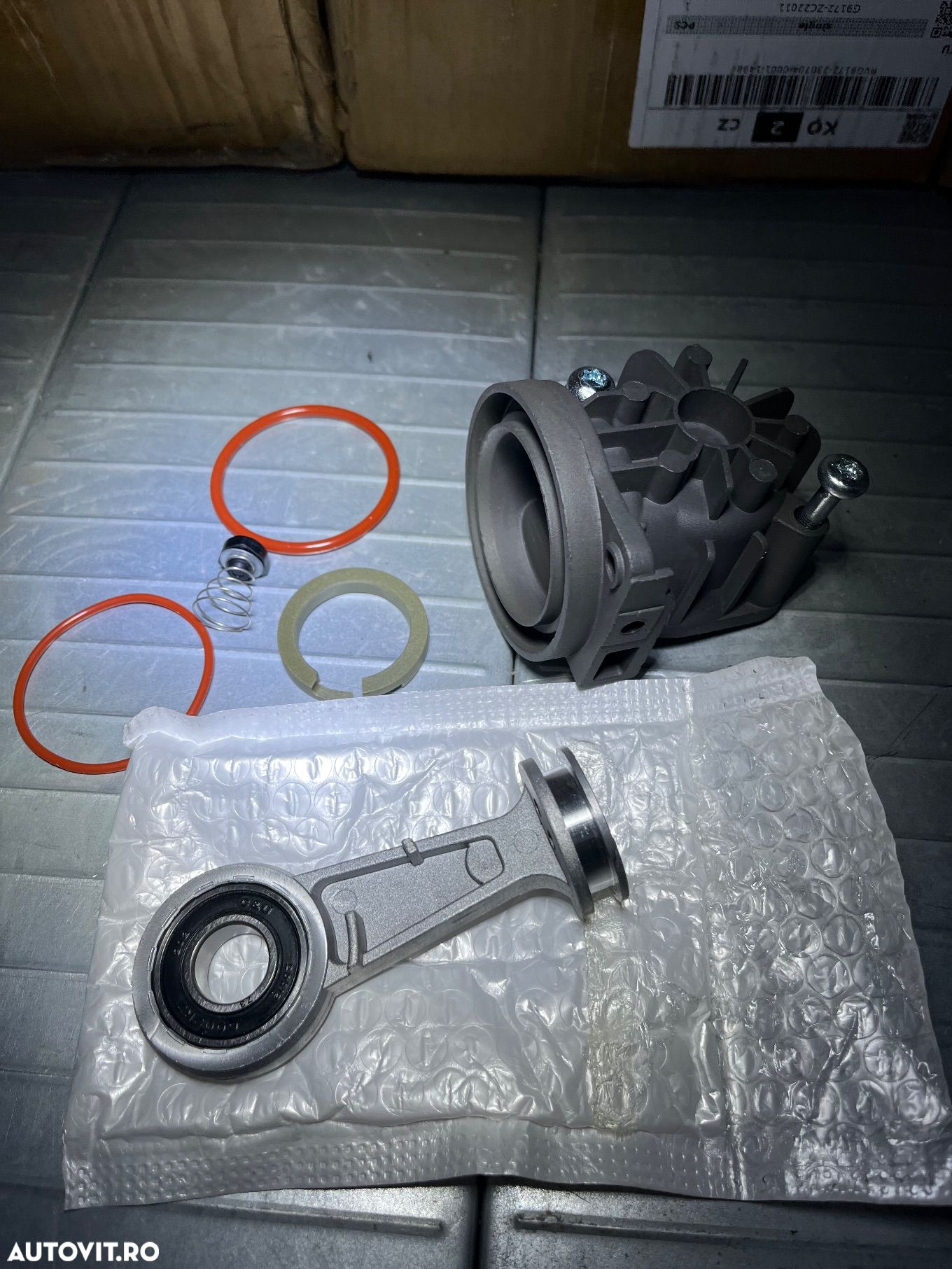 Kit reparatie compresor perne aer orice model wabco continental  vw audi porsche land rover bmw range rover jaguar cilindru piston segment garnituri cayenne touareg q7 a6 a7 a8 - 1