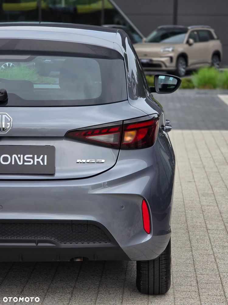 MG MG3 1.5 Excite - 9