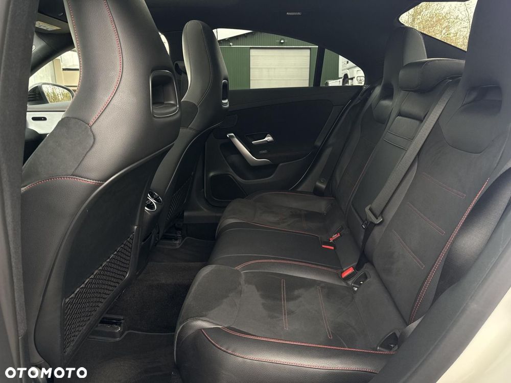Mercedes-Benz CLA - 22