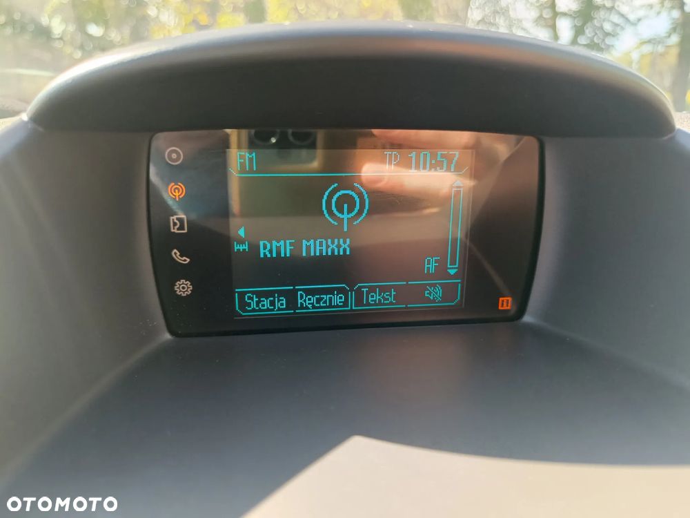Ford Fiesta 1.0 SYNC Edition - 19