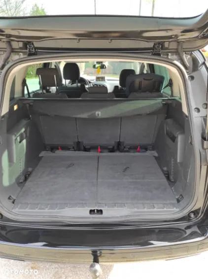 Peugeot 5008 1.6 BlueHDi Allure 7os - 8