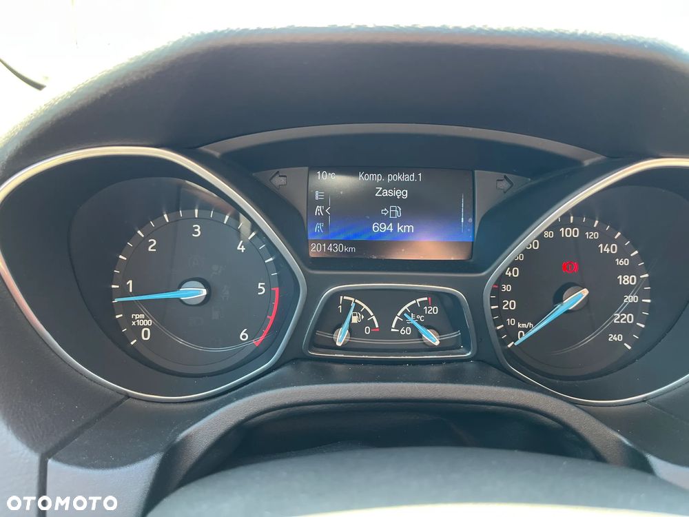 Ford Focus - 30