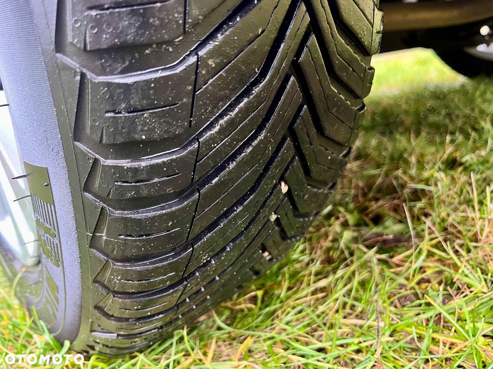 Volkswagen Golf 1.6 TDI (BlueMotion Technology) Comfortline - 25