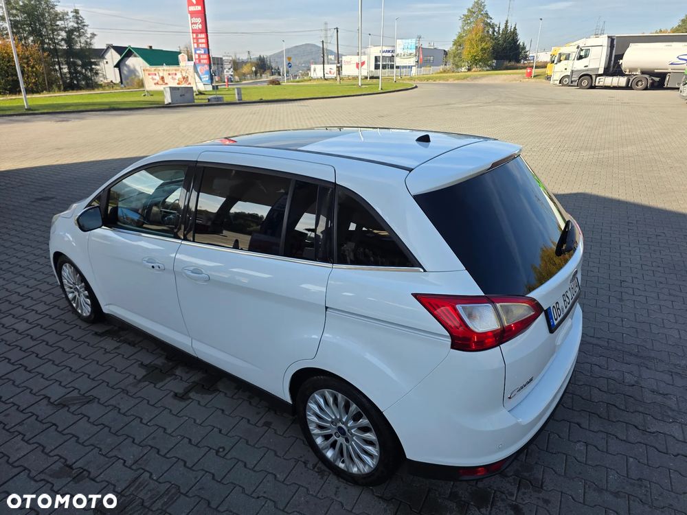 Ford Grand C-MAX - 18