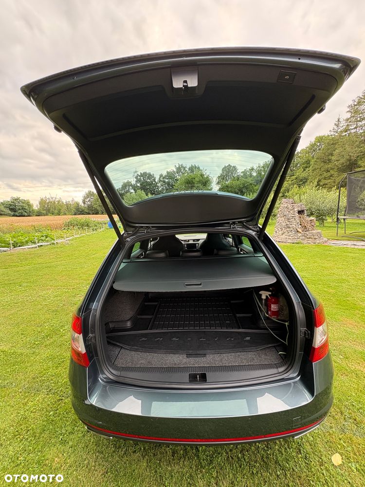 Skoda Octavia 2.0 TDI RS DSG - 6