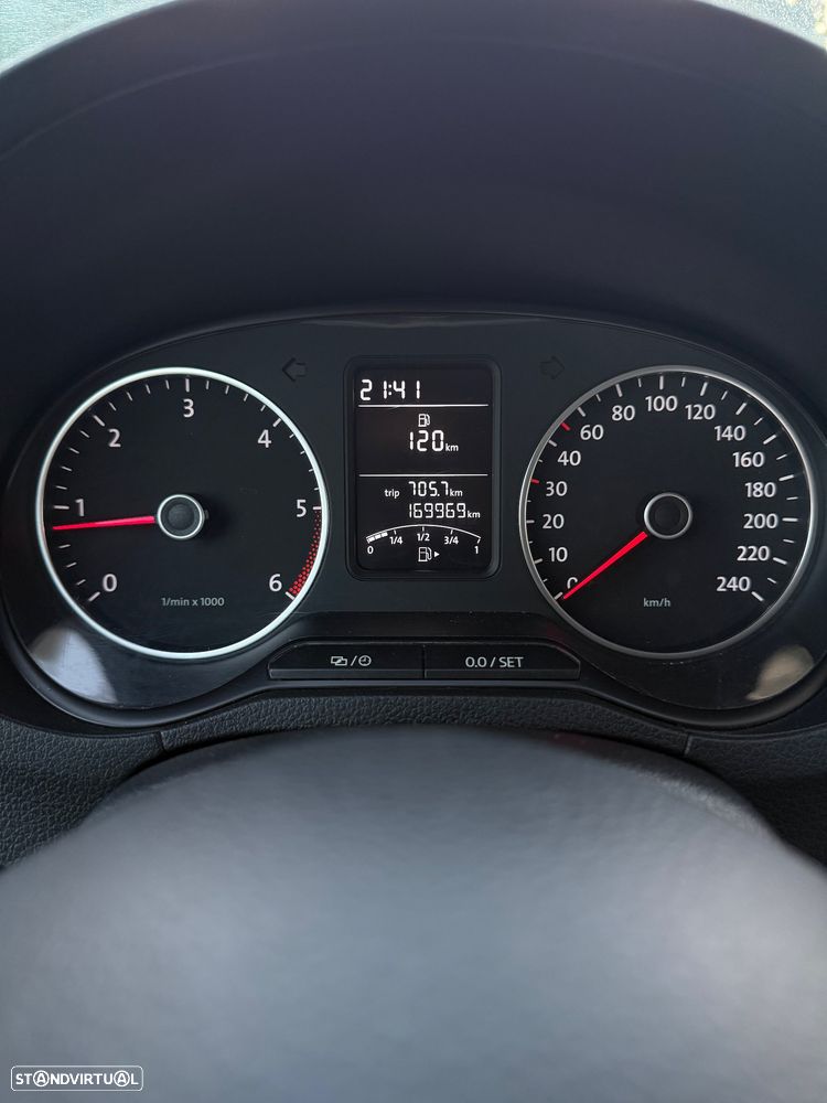VW Polo 1.2 TDi Blue Motion - 11