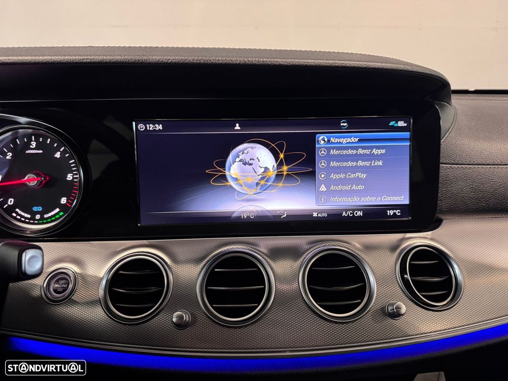 Mercedes-Benz E 300 de AMG Line - 45