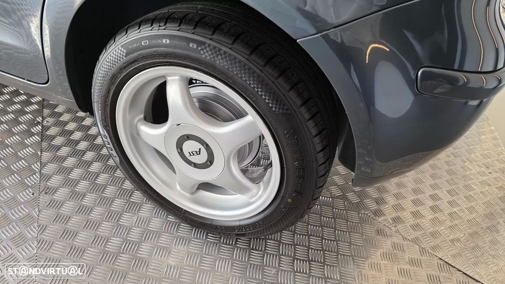 VW Polo 1.2 Confortline AC - 31