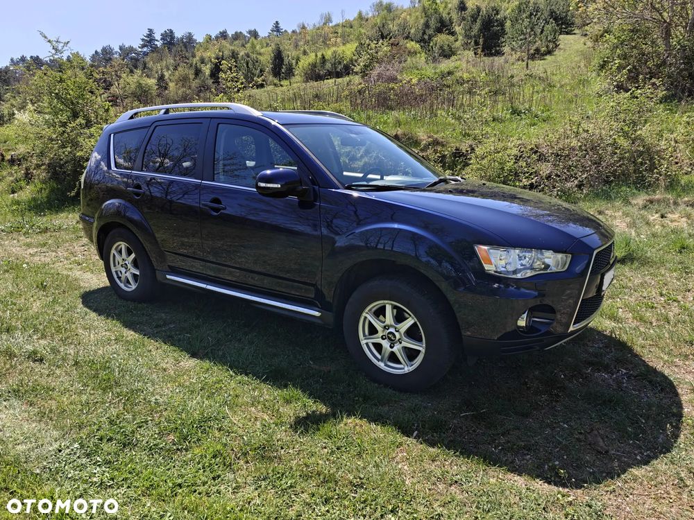 Mitsubishi Outlander 2.0 DID Intense + - 4