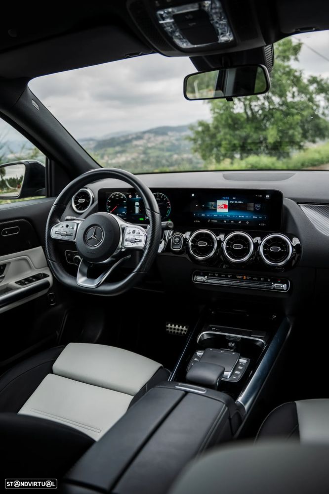 Mercedes-Benz GLA 250 e 8G-DCT AMG Line - 24
