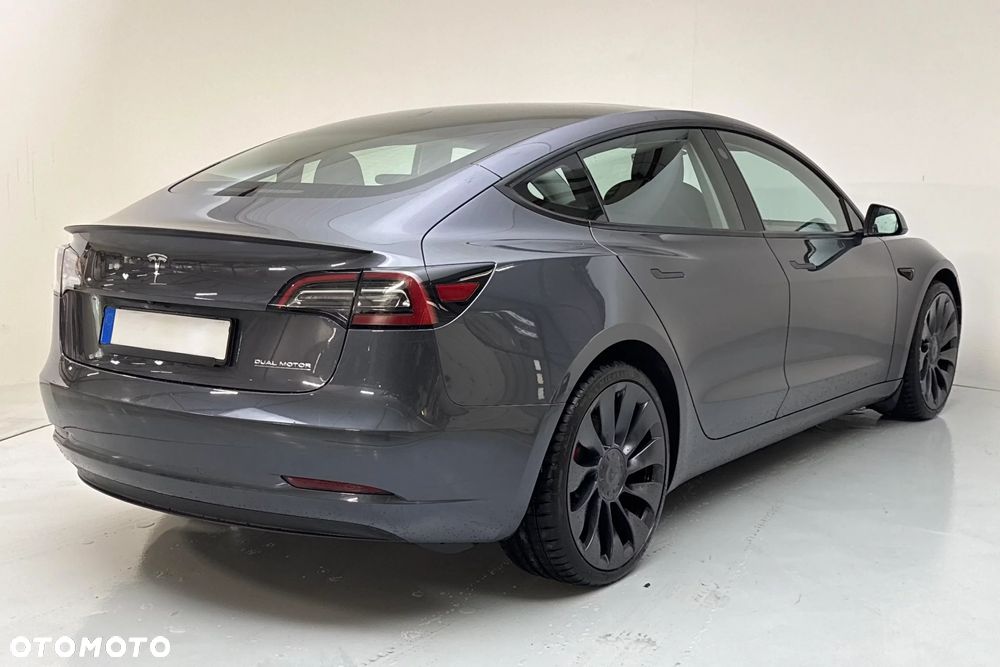 Tesla Model 3 Langstreckenbatterie Allradantrieb Dual Motor Performance - 5