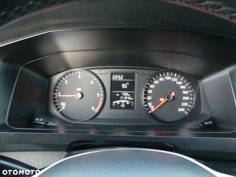 Volkswagen Transporter Caravelle Lang Comfortline - 10